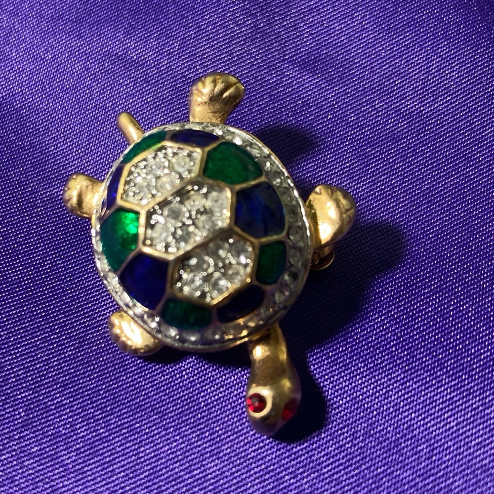 Vintage Turtle Gold-tone Blue/Green Enamel Body Rhinestones Broach with red eyes - Picture 2 of 6